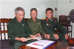 Thắm tình đồng đội